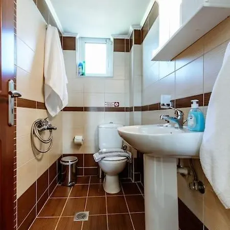 Apartment Erato *